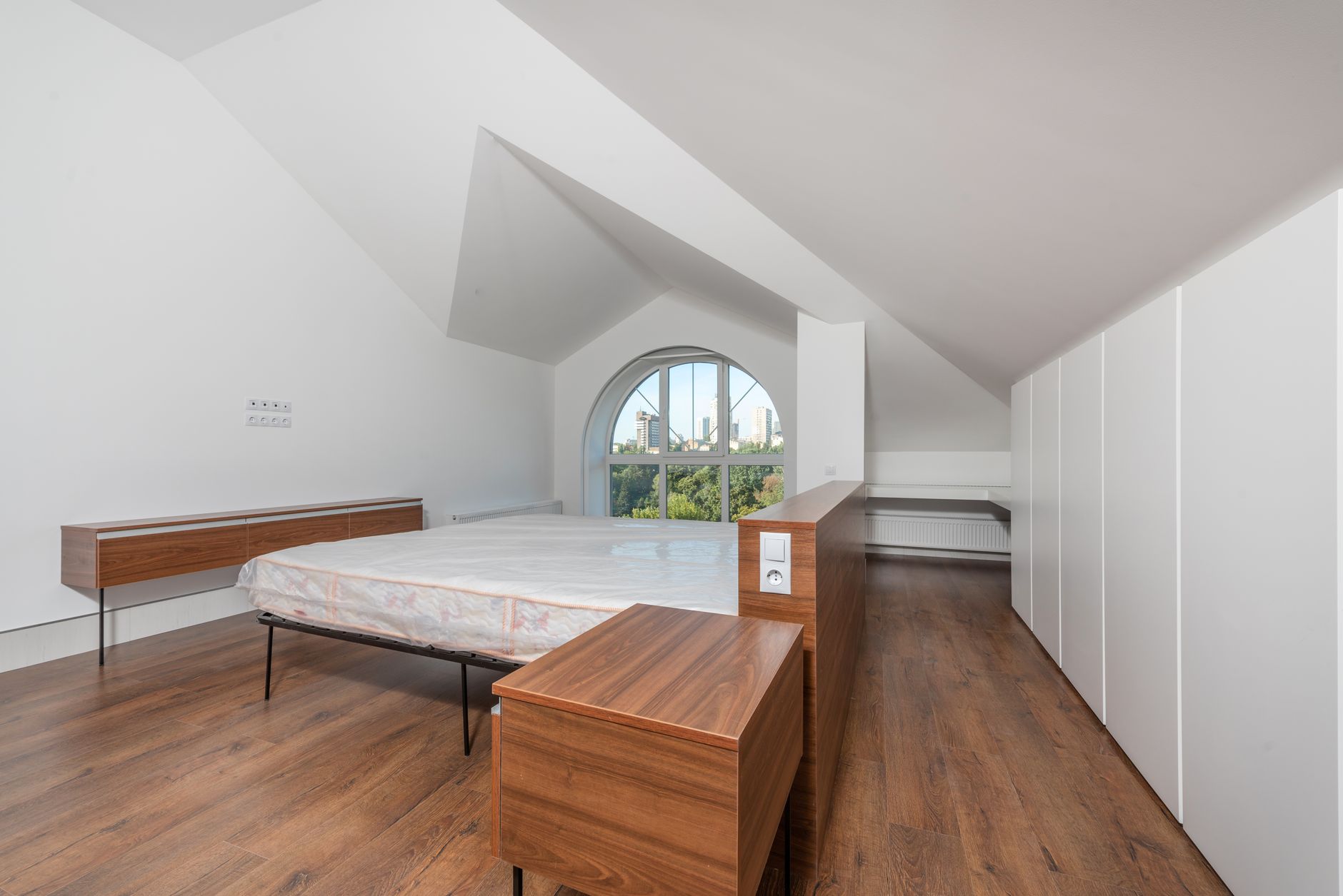 Traitement punaises de lit équipe à Maisons-Alfort